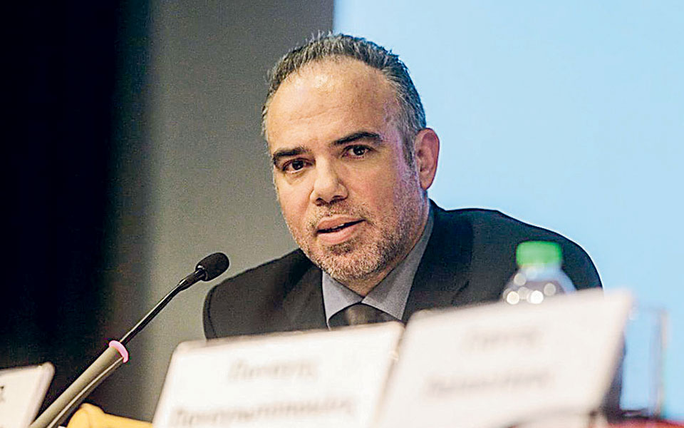 Ο καθηγητής Δημήτρης Π. Σωτηρόπουλος νέος πρόεδρος των Γενικών Αρχείων του Κράτους