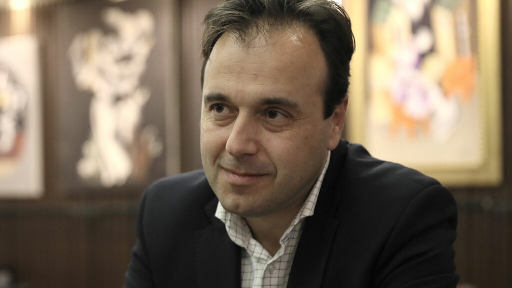 231203103946_papastergiou