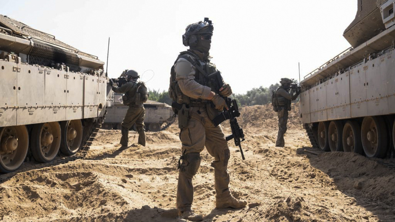 Πόλεμος στο Ισραήλ: Σφοδρές μάχες στο έδαφός της Χαν Γιούνις – Ο ισραηλινός στρατός έχει περικυκλώσει την πόλη