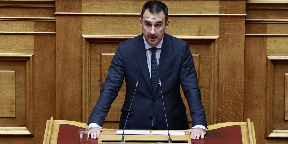 Χαρίτσης στην πρώτη του ομιλία