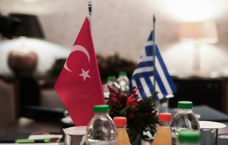 Ελλάδα και Τουρκία υπέγραψαν 15 συμφωνίες