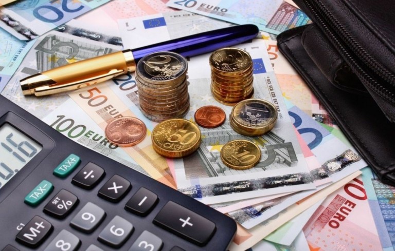 ΚΕΦίΜ: To 2023 εργασθήκαμε 7 ημέρες λιγότερες, για φόρους και εισφορές