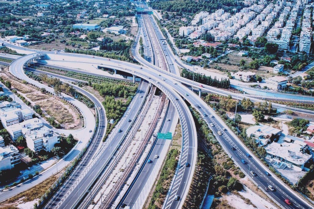 Τι χωρίζει Περιστέρη και Vinci από το «να τα βρουν» στην Αττική οδό