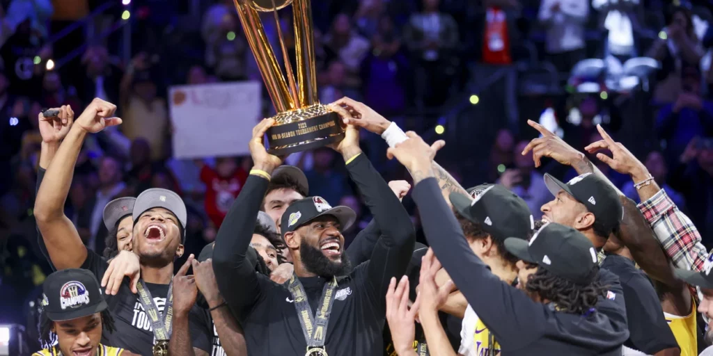 231210094656_lakers-nba-kypello.jpg