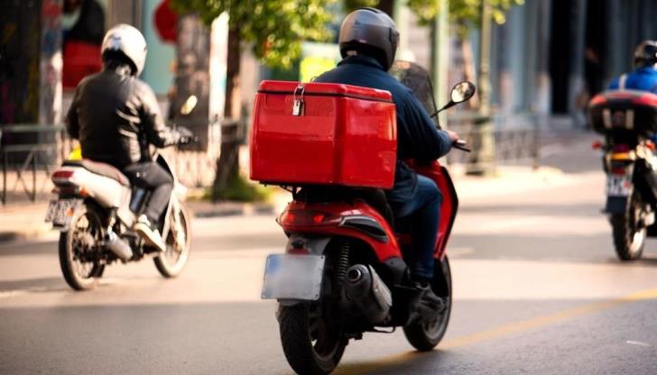 Αλλάζουν τα δεδομένα για τις πλατφόρμες delivery - Τι αποφάσισε η ΕΕ