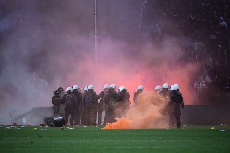 Δημοσκόπηση Prorata: Οι απόψεις των Ελλήνων για την οπαδική βία