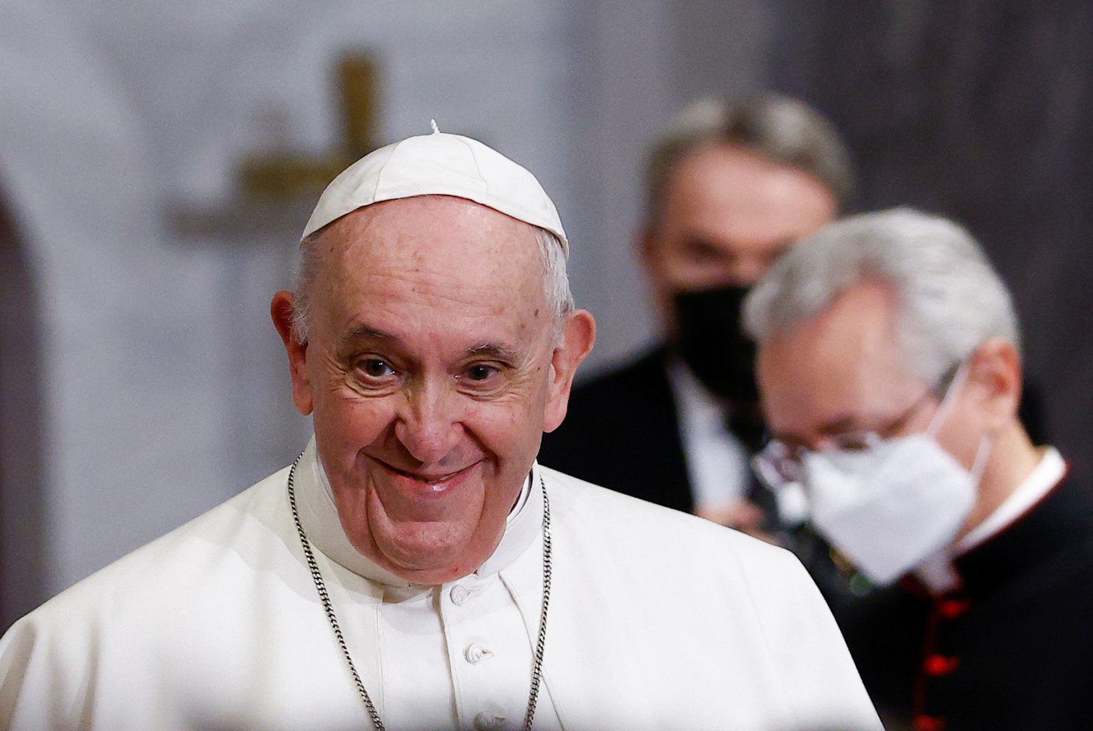 Ο Πάπας Φραγκίσκος υπέρ των γάμων μεταξύ ομόφυλων ζευγαριών