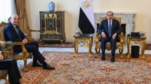 Νίκος Δένδιας: Συναντήθηκε στο Κάιρο με τον Αιγύπτιο Πρόεδρο Αλ Σίσι