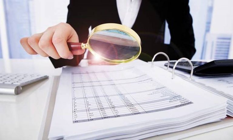 Φοροαποφυγή: Τα 8 νόμιμα κόλπα που χρησιμοποιούν οι πλούσιοι των ΗΠΑ