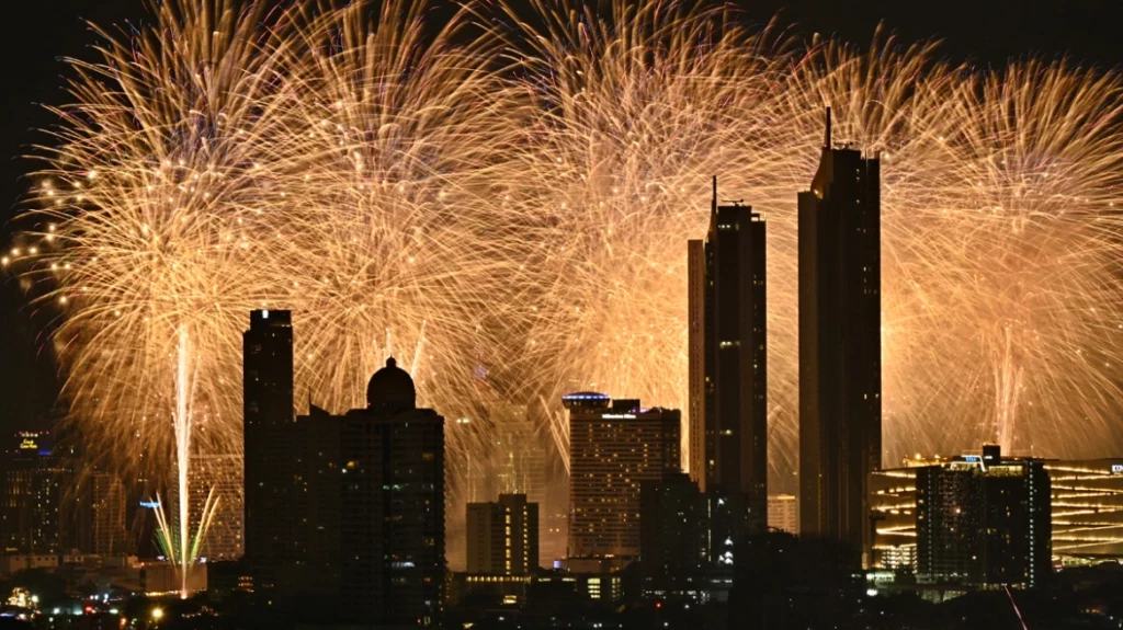 231231200406_tailandi