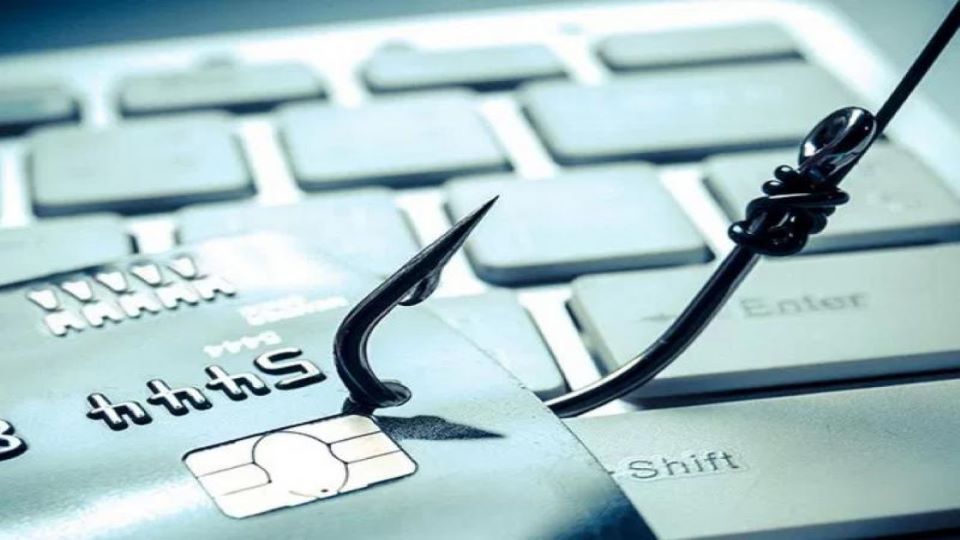 Κύκλωμα Αλβανών με έδρα την Κορυτσά «άδειαζε» τραπεζικούς λογαριασμούς καταθετών στην Ελλάδα