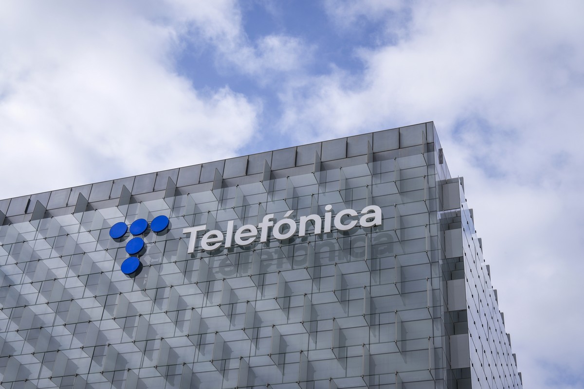 Telefónica: Πάνω από 3.400 απολύσεις στην Ισπανία