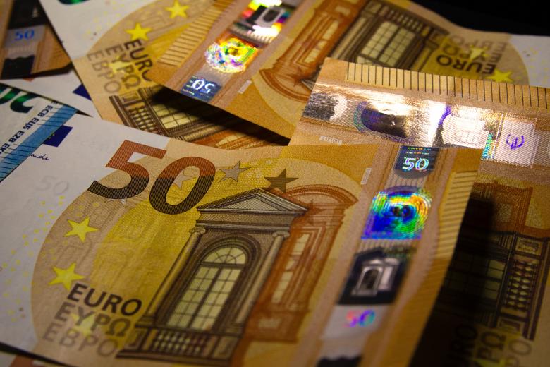 Μερίσματα: Πάνω από 3,5 δισ. θα μοιράσουν οι εισηγμένες το 2024