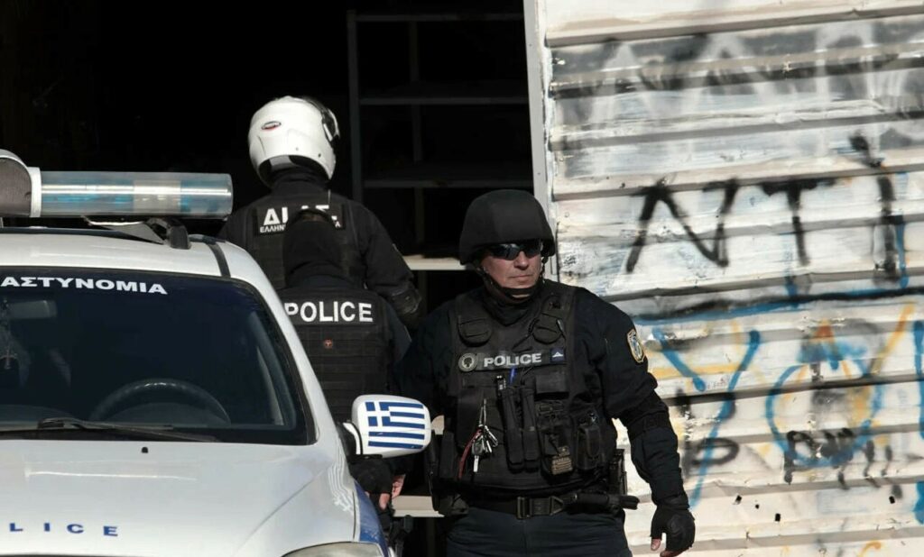 Νέος Κόσμος: Τα δύο σενάρια που εξετάζει η ΕΛ.ΑΣ. για τη δολοφονία Ζαμπούνη