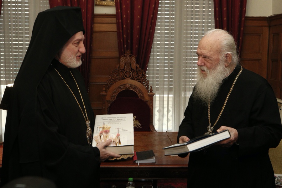 Αρχιεπίσκοπος Ιερώνυμος: Η Εκκλησία θα περιμένει τα παιδιά να μεγαλώσουν και εάν επιθυμούν να βαπτιστούν