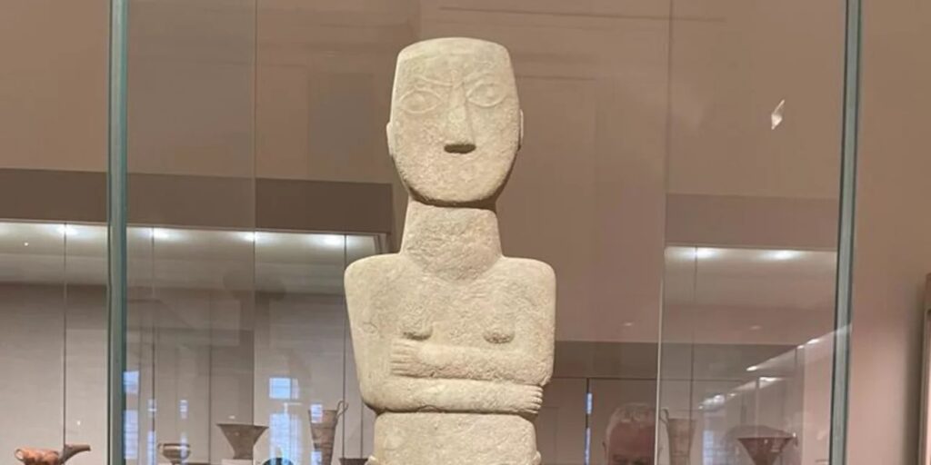 Στερν