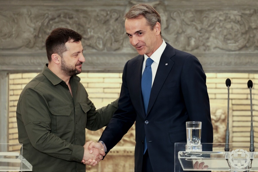 Τηλεφωνική επικοινωνία Μητσοτάκη - Ζελένσκι: «Συνεχής η στήριξη της Ελλάδας προς την Ουκρανία»