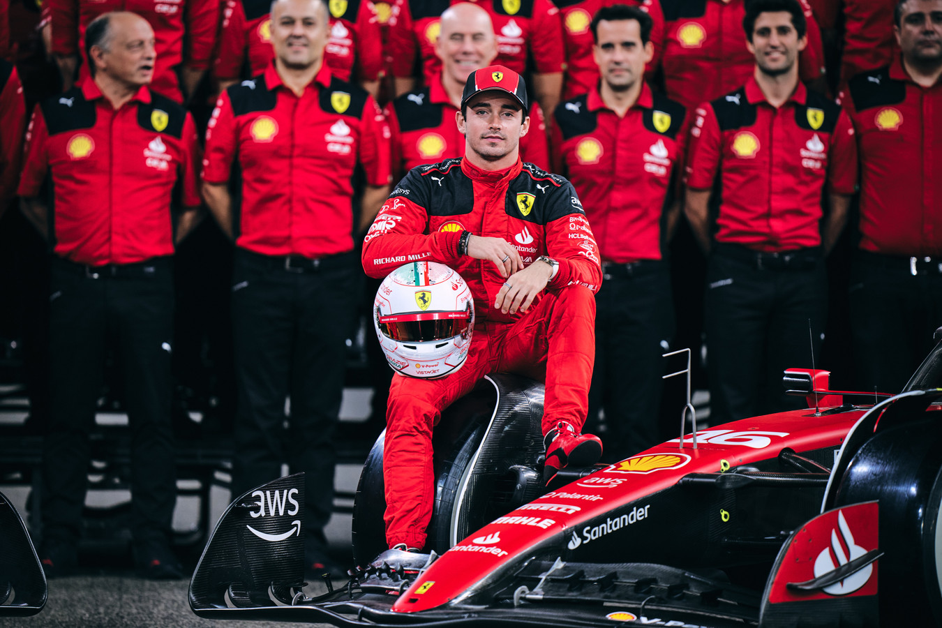 Formula 1 – Ferrari: «Έδεσε» με... χρυσό συμβόλαιο τον Σαρλ Λεκλέρ