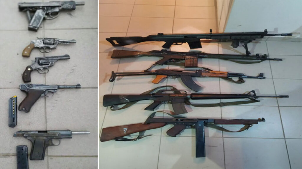 Έκρυβε σε κρύπτη πολεμικά όπλα, χειροβομβίδες και φυσίγγια (ΦΩΤΟ)