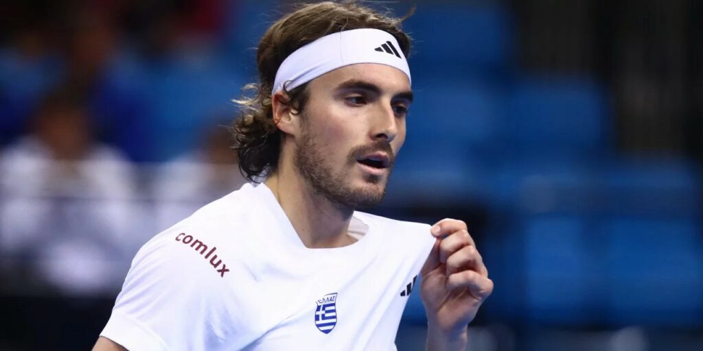 Davis Cup: Ο Τσιτσιπάς έκανε το 1-0 για την Ελλάδα κόντρα στον Ρουμάνο Κοπίλ