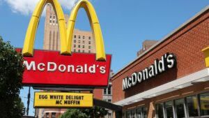 McDonald's: Αύξηση κερδών στο δ' τρίμηνο - Έπεσαν έξω οι εκτιμήσεις για τα έσοδα