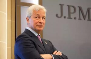 Μεγάλη επένδυση ετοιμάζει η JP Morgan με 500 νέα υποκαταστήματα