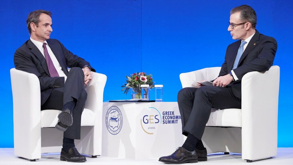 Ο πρωθυπουργός σε συζήτηση με τον πρόεδρο του Ελληνοαμερικανικού Επιμελητηρίου