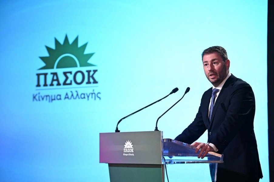 Νίκος Ανδρουλάκης για στέγαση: Το ακριβότερο δικαίωμα στην Ελλάδα