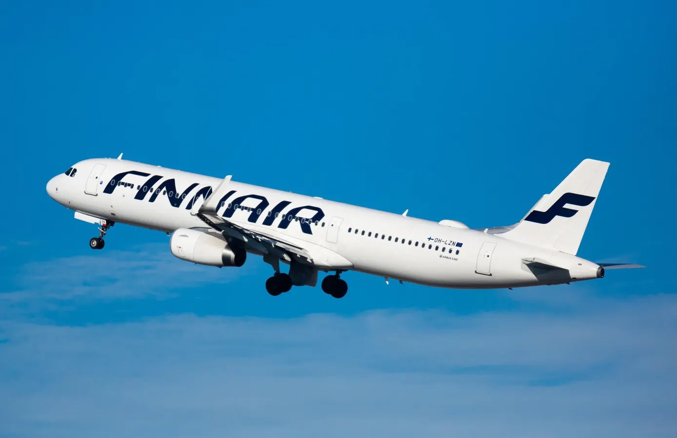 Η Finnair θα ζυγίζει πλέον και τους επιβάτες μαζί με τις βαλίτσες