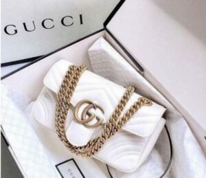 Gucci: Δεν μπόρεσε να συγκρατήσει την κατρακύλα πωλήσεων του ομίλου