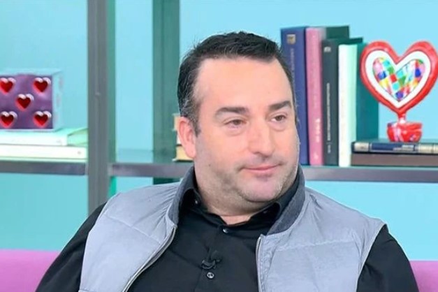 240209080308_vafias