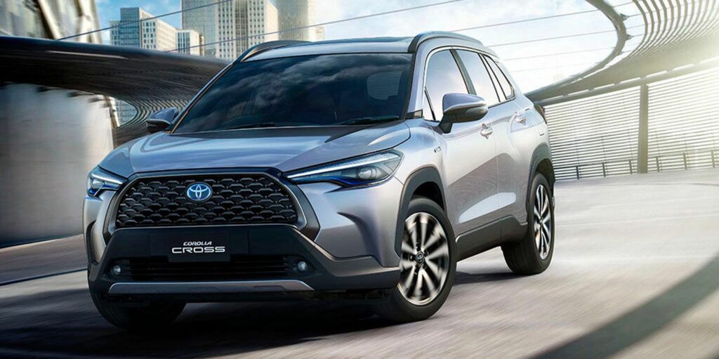 Toyota: Ανανεωμένη η νέα Corolla Cross