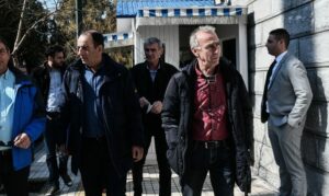 Αγρότες μετά τη συνάντηση με Μητσοτάκη