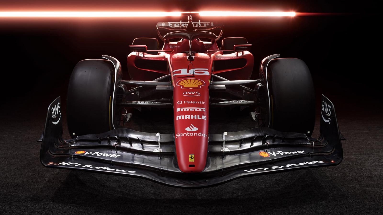 Formula 1: «Πάτησε» στην πίστα το νέο μονοθέσιο της Ferrari
