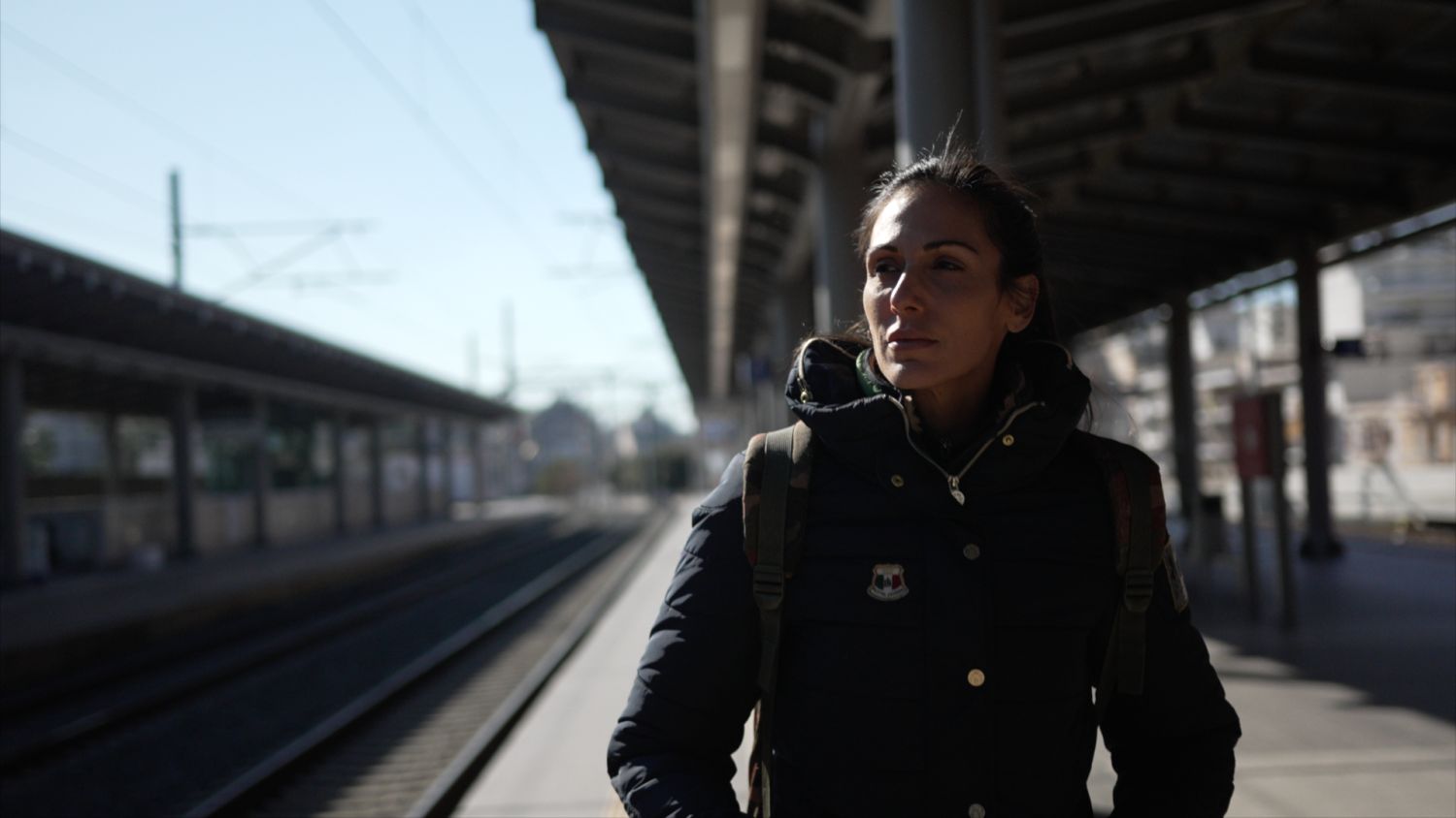 «Μαμά, έρχομαι»: Ένα ντοκιμαντέρ για το σιδηροδρομικό δυστύχημα των Τεμπών στο MEGA