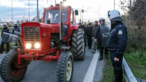 Αγρότες: Στη Βουλή η ρύθμιση για προκαταβολή της επιστροφής ΕΦΚ στο πετρέλαιο