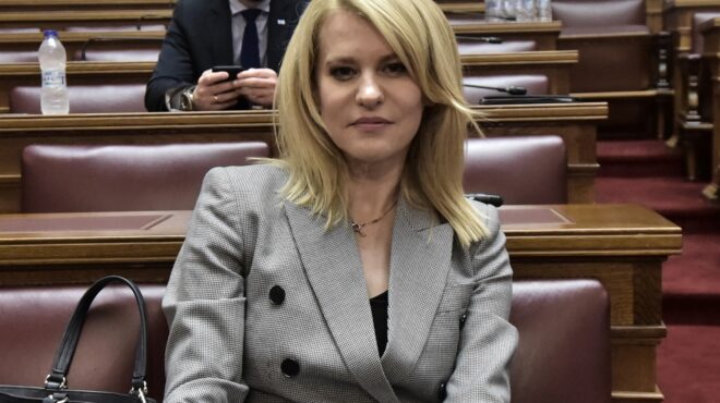 Τζάκρη: Δεν απομένει άλλος χώρος για διαδικαστικές ενστάσεις ούτε χωράνε στην κρίσιμη στιγμή φιλοδοξίες αρχηγίσκων
