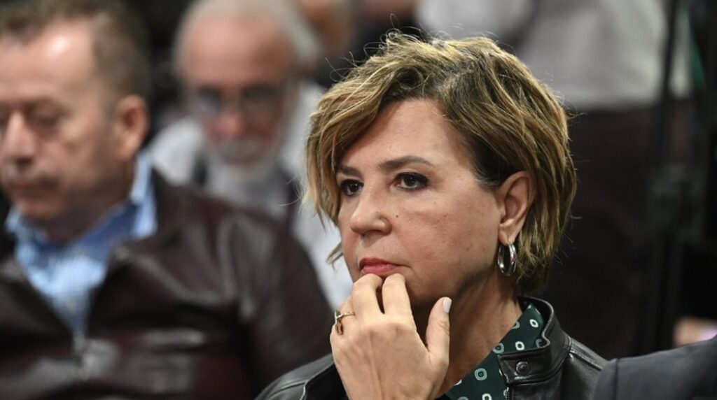 ΣΥΡΙΖΑ: Η Όλγα Γεροβασίλη προτείνει την αναβολή του συνεδρίου