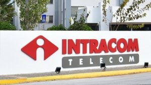 Intracom Telecom: Κατασκεύασε νέα πρωτοποριακή κεραία δύο συχνοτήτων με δυνατότητες «έξυπνης» ανίχνευσης