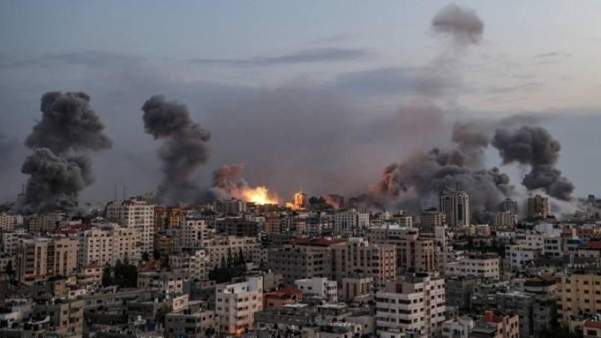 Πόλεμος στο Ισραήλ - Γάζα: Ισραηλινοί βομβαρδισμοί στον νότο