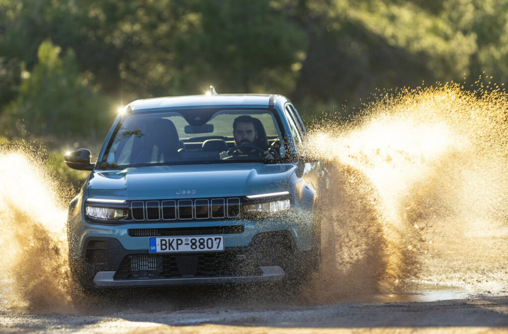 Jeep Avenger: Με θερμικό κινητήρα 100 ίππων