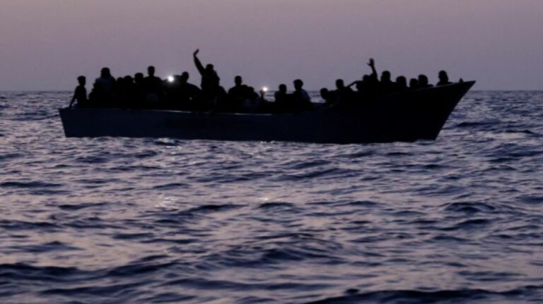 Κρήτη: Εντοπισμός σκάφους με περισσότερους από 100 μετανάστες