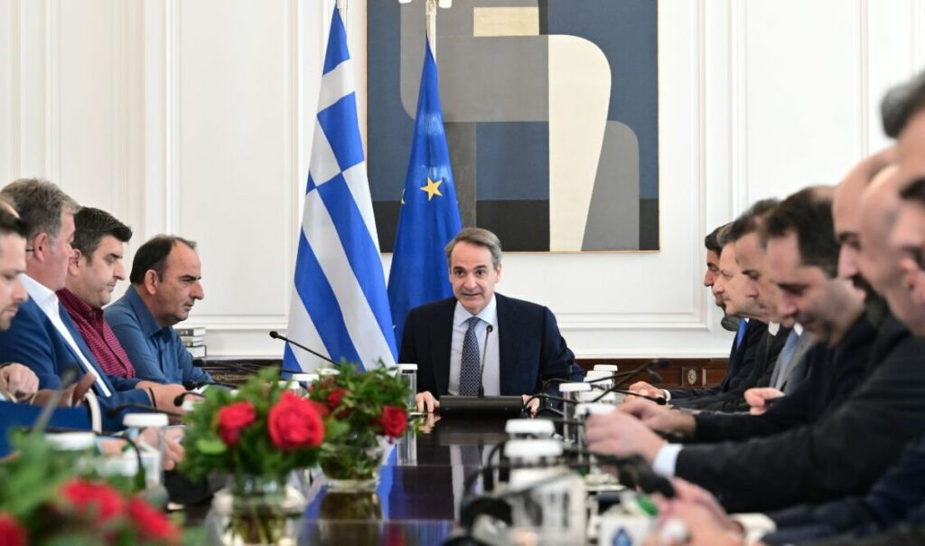 Αισιοδοξία στο Μαξίμου για αποκλιμάκωση των αγροτικών κινητοποιήσεων
