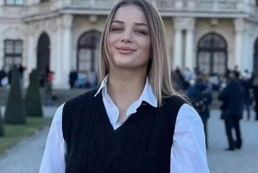 Τέμπη: «Η κόρη μου θεωρούσε το τρένο το πιο ασφαλές και κάηκε ζωντανή στους 1.400 βαθμούς»