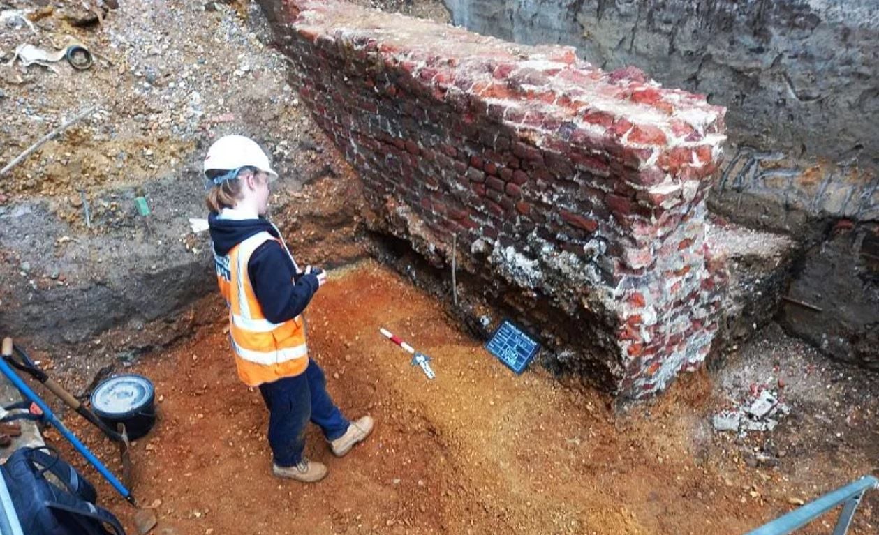 Λονδίνο: Σπουδαία αρχαιολογική ανακάλυψη κάτω από την εθνική πινακοθήκη
