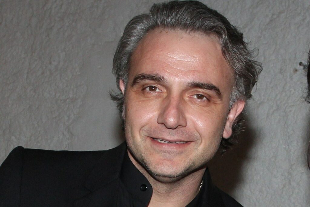 Φάνης Μουρατίδης: "Το αίσθημα της μοναξιάς με βοήθησε να ορίσω λίγο στο κεφάλι μου ότι έτσι είναι ο θάνατος"