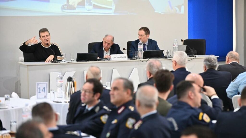 Καλλιπάτειρα: Η πρώτη αστυνομική άσκηση με θέμα την αθλητική βία - Δείτε βίντεο