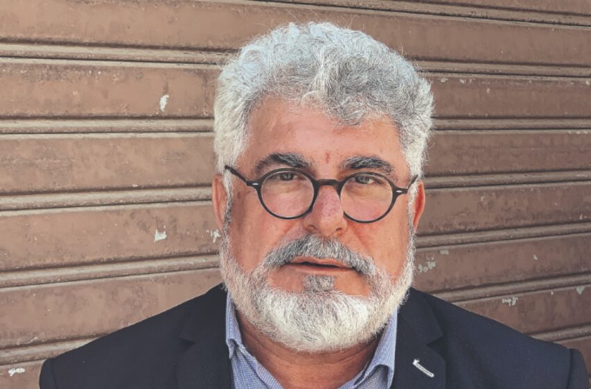 Ο Στέφανος Κασσελάκης προσφεύγει στη Δικαιοσύνη κατά του Θύμιου Γεωργόπουλου