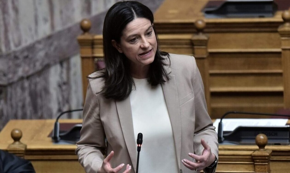 Nίκη Κεραμέως: Το ΥΠΕΣ δεν δίνει στοιχεία επικοινωνίας πολιτών – Εσωτερικός έλεγχος για τους εκλογικούς καταλόγους