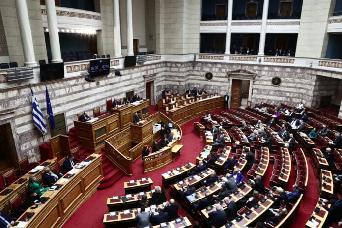 Μη Κρατικά Πανεπιστήμια: Ψηφίστηκε από την ολομέλεια το νομοσχέδιο